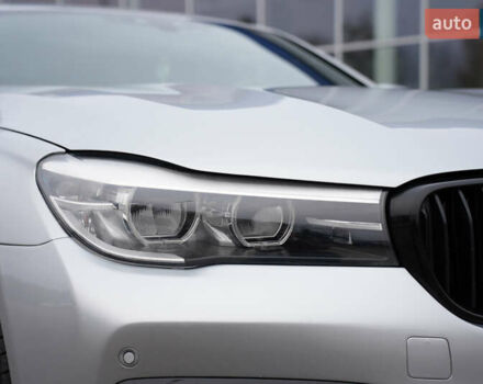 Серый БМВ 7 Серия, объемом двигателя 3 л и пробегом 180 тыс. км за 27000 $, фото 9 на Automoto.ua