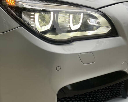 Серый БМВ 7 Серия, объемом двигателя 2.98 л и пробегом 128 тыс. км за 18000 $, фото 28 на Automoto.ua