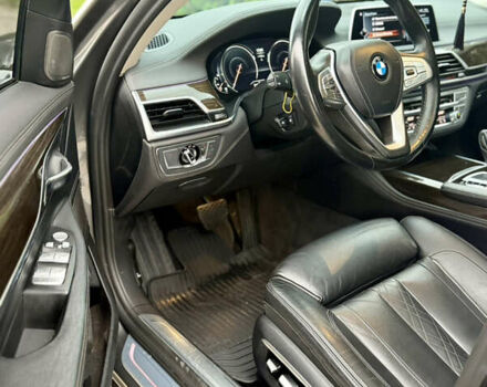 Серый БМВ 7 Серия, объемом двигателя 4.39 л и пробегом 141 тыс. км за 27777 $, фото 22 на Automoto.ua