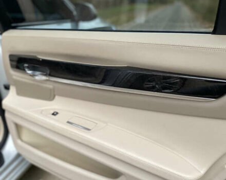 Серый БМВ 7 Серия, объемом двигателя 2.98 л и пробегом 128 тыс. км за 18000 $, фото 14 на Automoto.ua