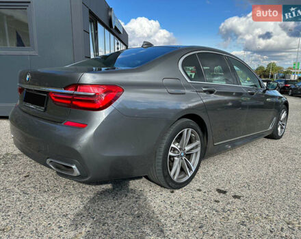 Серый БМВ 7 Серия, объемом двигателя 3 л и пробегом 118 тыс. км за 42000 $, фото 2 на Automoto.ua