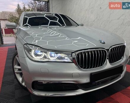 Серый БМВ 7 Серия, объемом двигателя 2.99 л и пробегом 185 тыс. км за 36900 $, фото 28 на Automoto.ua