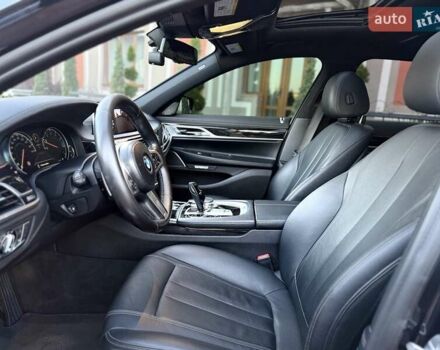 Сірий БМВ 7 Серія, об'ємом двигуна 2.98 л та пробігом 197 тис. км за 25700 $, фото 71 на Automoto.ua