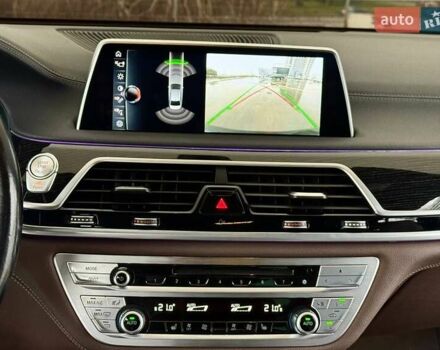 Серый БМВ 7 Серия, объемом двигателя 2.99 л и пробегом 233 тыс. км за 34500 $, фото 29 на Automoto.ua