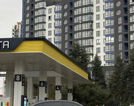 Серый БМВ 7 Серия, объемом двигателя 3 л и пробегом 198 тыс. км за 26500 $, фото 37 на Automoto.ua