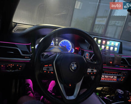 Серый БМВ 7 Серия, объемом двигателя 2.98 л и пробегом 198 тыс. км за 25500 $, фото 13 на Automoto.ua