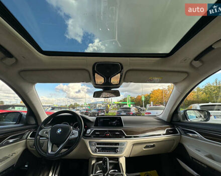 Серый БМВ 7 Серия, объемом двигателя 3 л и пробегом 118 тыс. км за 42000 $, фото 12 на Automoto.ua
