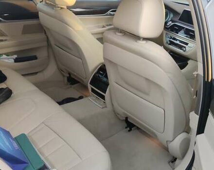 Серый БМВ 7 Серия, объемом двигателя 2 л и пробегом 135 тыс. км за 36805 $, фото 13 на Automoto.ua