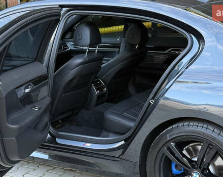 Серый БМВ 7 Серия, объемом двигателя 3 л и пробегом 198 тыс. км за 26500 $, фото 28 на Automoto.ua