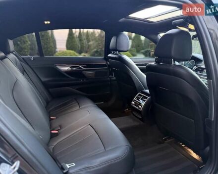 Сірий БМВ 7 Серія, об'ємом двигуна 2.98 л та пробігом 197 тис. км за 25700 $, фото 125 на Automoto.ua