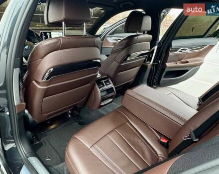 Серый БМВ 7 Серия, объемом двигателя 2.99 л и пробегом 233 тыс. км за 34500 $, фото 22 на Automoto.ua