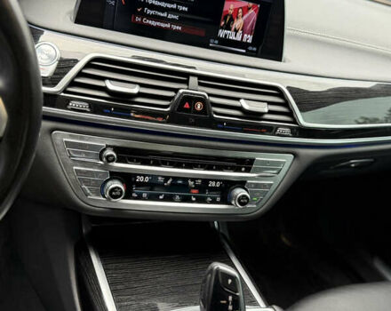 Сірий БМВ 7 Серія, об'ємом двигуна 2.99 л та пробігом 135 тис. км за 41000 $, фото 28 на Automoto.ua