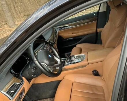 Серый БМВ 7 Серия, объемом двигателя 3 л и пробегом 100 тыс. км за 44000 $, фото 20 на Automoto.ua