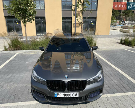 Серый БМВ 7 Серия, объемом двигателя 2.98 л и пробегом 198 тыс. км за 25500 $, фото 2 на Automoto.ua