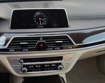 Серый БМВ 7 Серия, объемом двигателя 2 л и пробегом 135 тыс. км за 36805 $, фото 19 на Automoto.ua