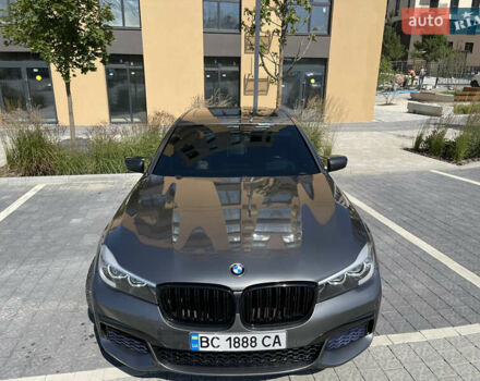 Серый БМВ 7 Серия, объемом двигателя 2.98 л и пробегом 198 тыс. км за 25500 $, фото 5 на Automoto.ua