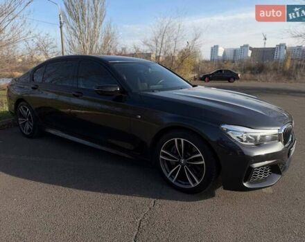 Серый БМВ 7 Серия, объемом двигателя 3 л и пробегом 92 тыс. км за 31000 $, фото 16 на Automoto.ua