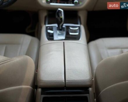 Серый БМВ 7 Серия, объемом двигателя 3 л и пробегом 92 тыс. км за 31000 $, фото 57 на Automoto.ua