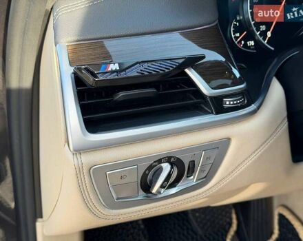 Серый БМВ 7 Серия, объемом двигателя 3 л и пробегом 92 тыс. км за 31000 $, фото 42 на Automoto.ua