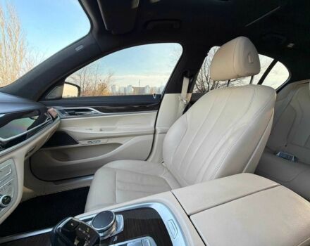 Серый БМВ 7 Серия, объемом двигателя 3 л и пробегом 92 тыс. км за 31000 $, фото 21 на Automoto.ua