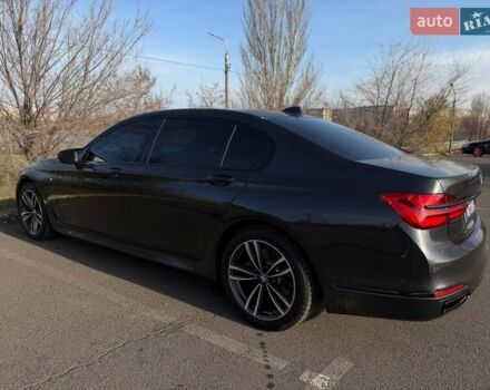 Серый БМВ 7 Серия, объемом двигателя 3 л и пробегом 92 тыс. км за 31000 $, фото 28 на Automoto.ua