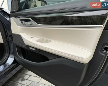 Серый БМВ 7 Серия, объемом двигателя 3 л и пробегом 89 тыс. км за 31400 $, фото 27 на Automoto.ua