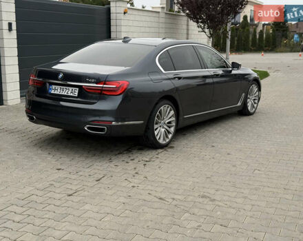 Серый БМВ 7 Серия, объемом двигателя 3 л и пробегом 89 тыс. км за 31400 $, фото 12 на Automoto.ua