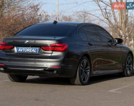Серый БМВ 7 Серия, объемом двигателя 3 л и пробегом 92 тыс. км за 31000 $, фото 17 на Automoto.ua