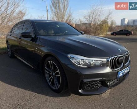 Серый БМВ 7 Серия, объемом двигателя 3 л и пробегом 92 тыс. км за 31000 $, фото 15 на Automoto.ua