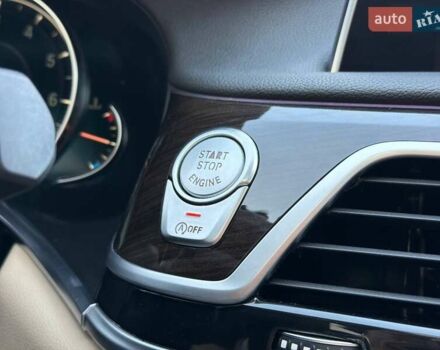 Серый БМВ 7 Серия, объемом двигателя 3 л и пробегом 92 тыс. км за 31000 $, фото 66 на Automoto.ua