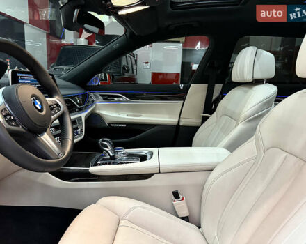 Серый БМВ 7 Серия, объемом двигателя 2 л и пробегом 95 тыс. км за 45000 $, фото 14 на Automoto.ua