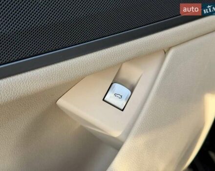 Серый БМВ 7 Серия, объемом двигателя 3 л и пробегом 92 тыс. км за 31000 $, фото 39 на Automoto.ua