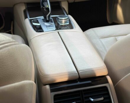 Серый БМВ 7 Серия, объемом двигателя 3 л и пробегом 92 тыс. км за 31000 $, фото 19 на Automoto.ua