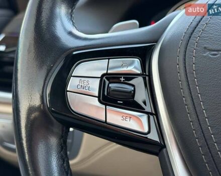 Серый БМВ 7 Серия, объемом двигателя 3 л и пробегом 92 тыс. км за 31000 $, фото 60 на Automoto.ua