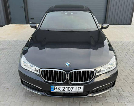 Серый БМВ 7 Серия, объемом двигателя 2.99 л и пробегом 122 тыс. км за 52000 $, фото 10 на Automoto.ua