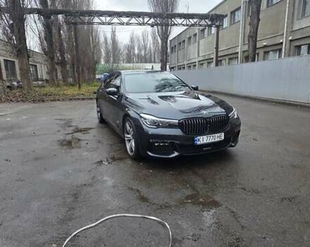 Серый БМВ 7 Серия, объемом двигателя 3 л и пробегом 130 тыс. км за 36900 $, фото 1 на Automoto.ua