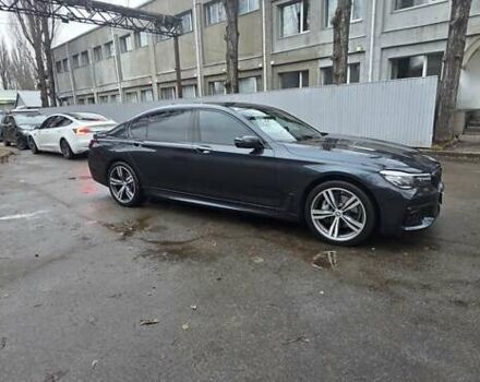 Серый БМВ 7 Серия, объемом двигателя 3 л и пробегом 130 тыс. км за 36900 $, фото 5 на Automoto.ua