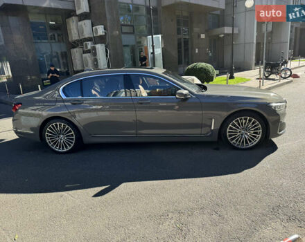 Серый БМВ 7 Серия, объемом двигателя 4.39 л и пробегом 120 тыс. км за 59000 $, фото 4 на Automoto.ua