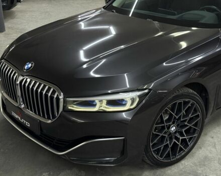 Серый БМВ 7 Серия, объемом двигателя 3 л и пробегом 115 тыс. км за 61500 $, фото 5 на Automoto.ua