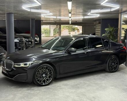 Серый БМВ 7 Серия, объемом двигателя 3 л и пробегом 115 тыс. км за 61500 $, фото 4 на Automoto.ua