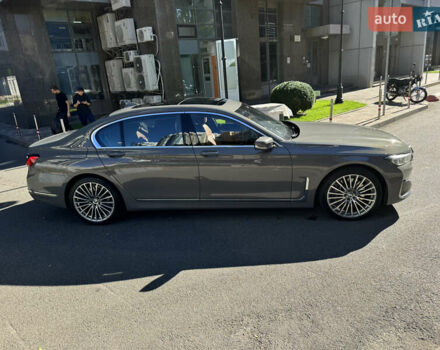 Серый БМВ 7 Серия, объемом двигателя 4.39 л и пробегом 120 тыс. км за 59000 $, фото 6 на Automoto.ua