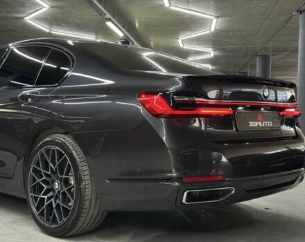 Серый БМВ 7 Серия, объемом двигателя 3 л и пробегом 115 тыс. км за 61500 $, фото 15 на Automoto.ua