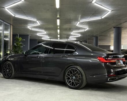 Серый БМВ 7 Серия, объемом двигателя 3 л и пробегом 115 тыс. км за 61500 $, фото 14 на Automoto.ua