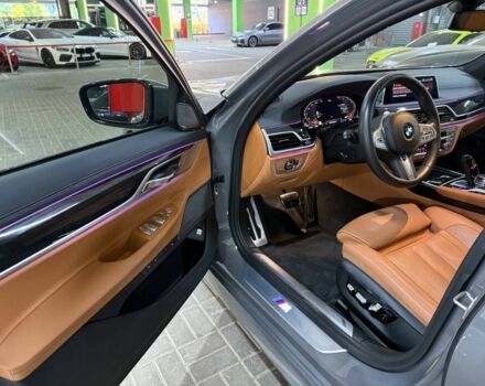 Серый БМВ 7 Серия, объемом двигателя 3 л и пробегом 97 тыс. км за 53000 $, фото 4 на Automoto.ua