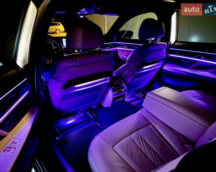 Серый БМВ 7 Серия, объемом двигателя 3 л и пробегом 148 тыс. км за 53000 $, фото 14 на Automoto.ua