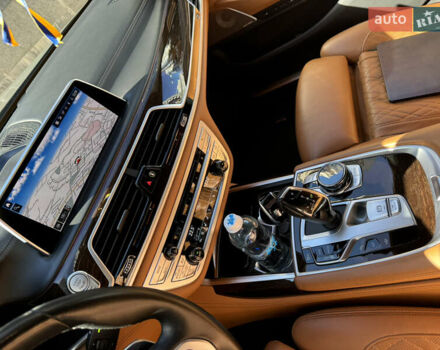 Серый БМВ 7 Серия, объемом двигателя 4.39 л и пробегом 120 тыс. км за 59000 $, фото 24 на Automoto.ua