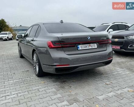 БМВ 7 Серия 2021 в Киеве на Automoto.ua Серый БМВ 7 Серия, объемом двигателя 2.99 л и пробегом 43 тыс. км за 105000 $, фото 9 на Automoto.ua