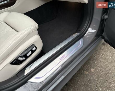 Серый БМВ 7 Серия, объемом двигателя 4.39 л и пробегом 35 тыс. км за 65500 $, фото 34 на Automoto.ua