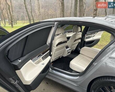 Серый БМВ 7 Серия, объемом двигателя 4.39 л и пробегом 35 тыс. км за 65500 $, фото 51 на Automoto.ua