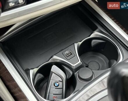 Серый БМВ 7 Серия, объемом двигателя 4.39 л и пробегом 35 тыс. км за 65500 $, фото 76 на Automoto.ua